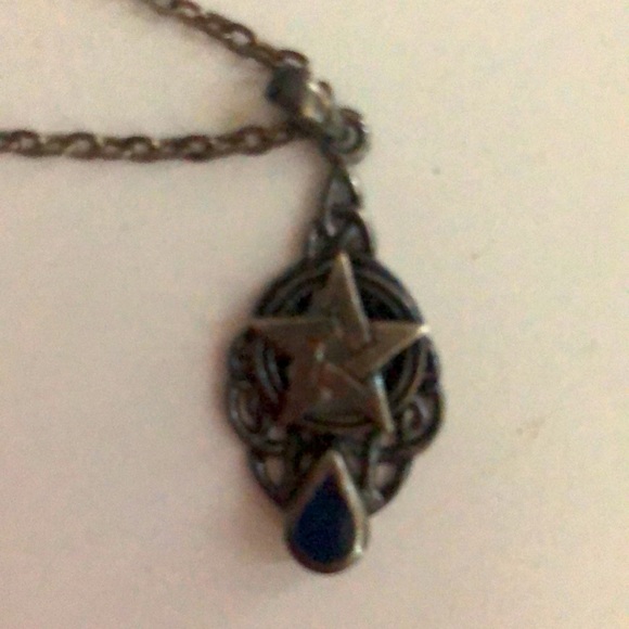 Vintage Pentacle jewellery bundle with pentagram box - Picture 7 of 11